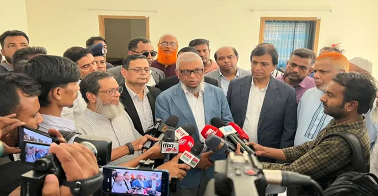 সৌদিতে হামলায় ক্ষতিগ্রস্ত প্রবাসীদের সঙ্গে সার্বক্ষণিক যোগাযোগ রাখা হচ্ছে: প্রবাসী কল্যাণমন্ত্রী