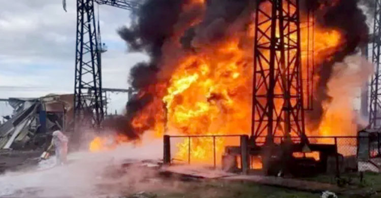 ইউক্রেনের জ্বালানি স্থাপনায় রাশিয়ার তীব্র আক্রমণ