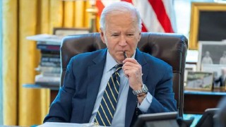 বাইডেন নির্বাচনে ভরাডুবির কারন : পেলোসি