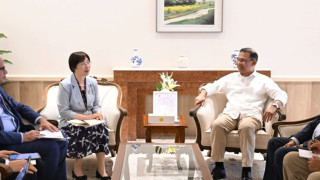 প্রধানমন্ত্রী ও এশিয়ান ইনফ্রাস্ট্রাকচার ইনভেস্টমেন্ট ব্যাংক প্রতিনিধিদের সাক্ষাৎ