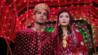 প্রেমের টানে বাংলাদেশে এসে আইফোন হারালেন তরুণী!