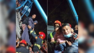 নাগরদোলায় আটকা ১৫ জন, ৯৯৯ এ ফোনের পর উদ্ধার